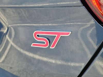 2018 Ford Focus ST