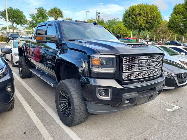 2019 GMC Sierra 3500HD Denali