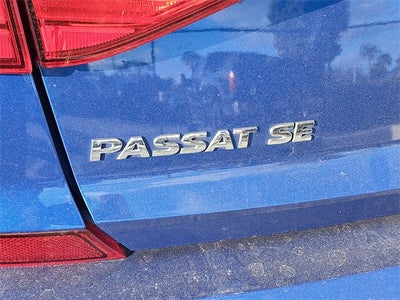 2016 Volkswagen Passat 1.8T SE w/Technology