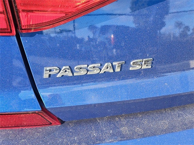 2016 Volkswagen Passat 1.8T SE w/Technology