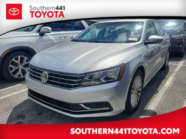 2017 Volkswagen Passat SE