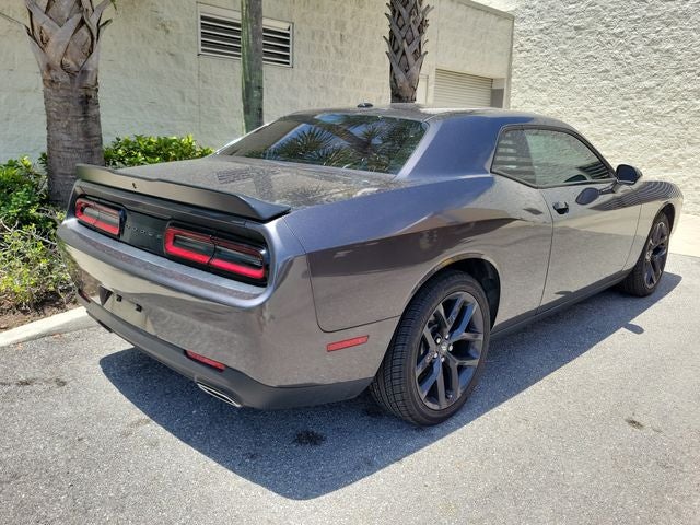 2021 Dodge Challenger SXT