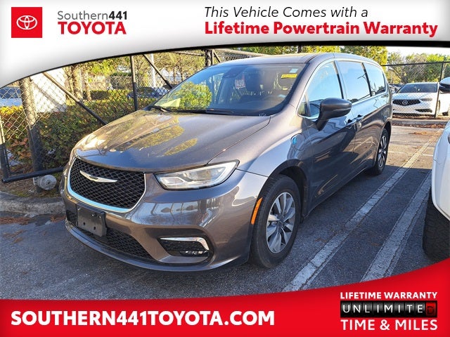 2023 Chrysler Pacifica Hybrid Touring L