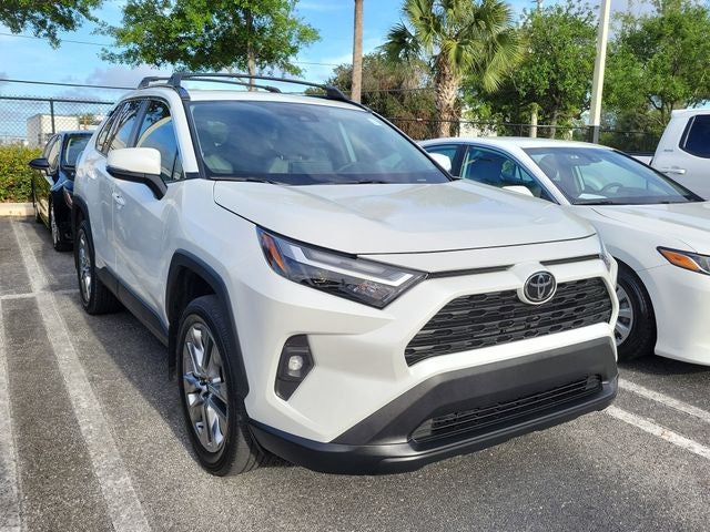 2025 Toyota RAV4 XLE Premium
