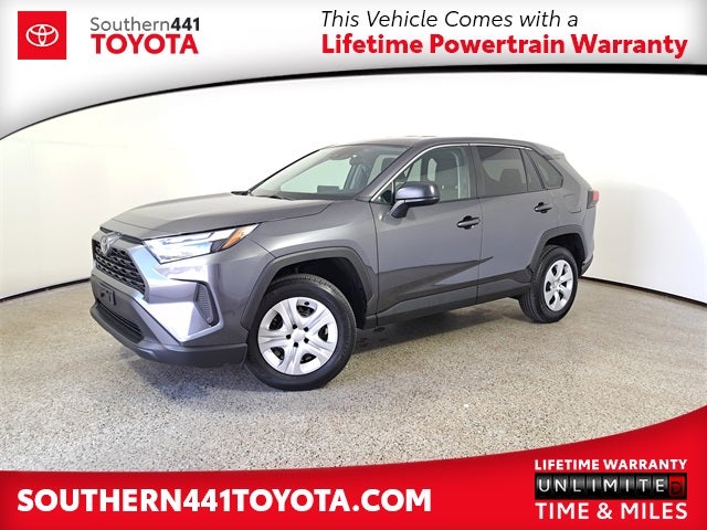2025 Toyota RAV4 LE