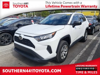 2022 Toyota RAV4 LE