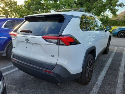 2021 Toyota RAV4 LE