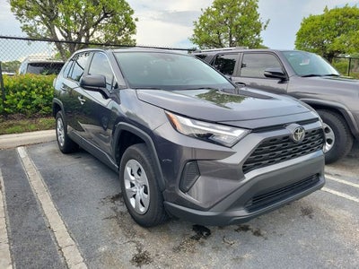 2024 Toyota RAV4 LE