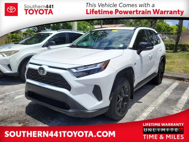 2024 Toyota RAV4 XLE