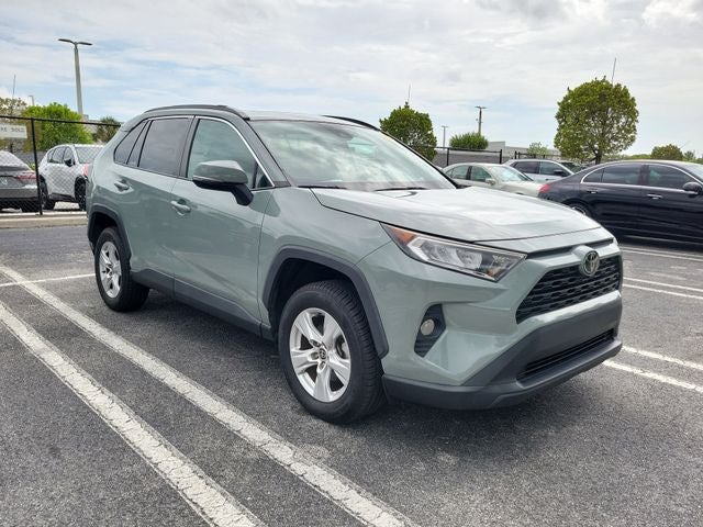 2021 Toyota RAV4 XLE