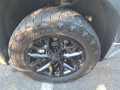 2020 GMC Sierra 1500 SLE