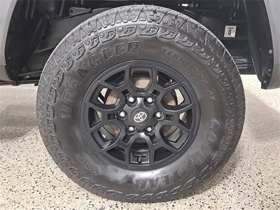 2022 Toyota Tacoma SR5 V6