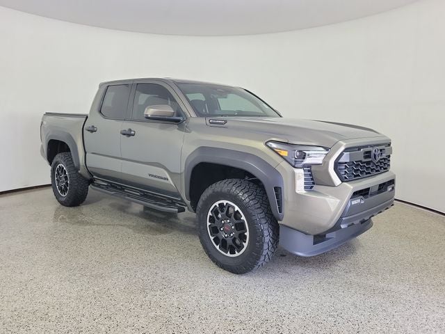 2025 Toyota Tacoma Hybrid TRD Off Road