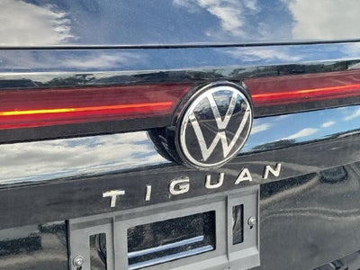 2025 Volkswagen Tiguan 2.0T SE