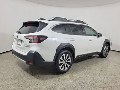 2023 Subaru Outback Touring XT