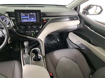 2022 Toyota Camry LE