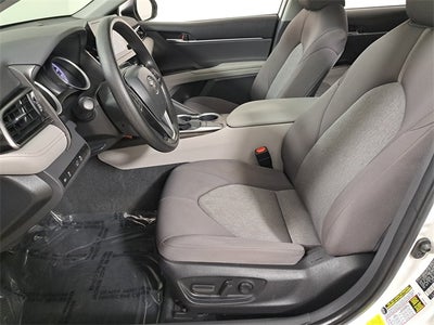 2022 Toyota Camry LE