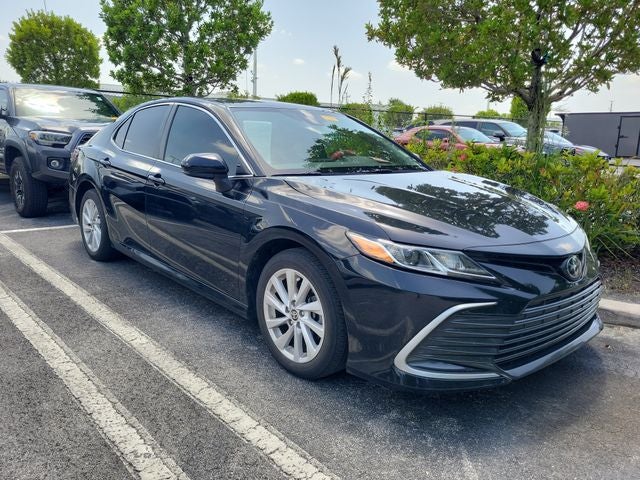 2022 Toyota Camry LE