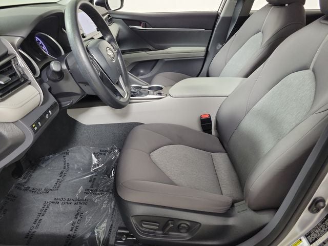 2022 Toyota Camry Hybrid LE