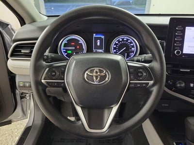 2022 Toyota Camry Hybrid LE