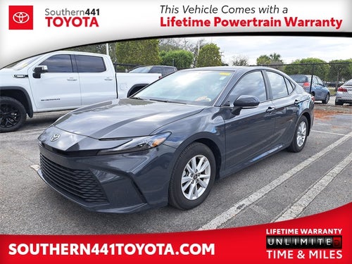 2025 Toyota Camry LE