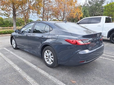 2025 Toyota Camry LE