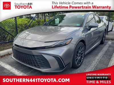 2025 Toyota Camry SE