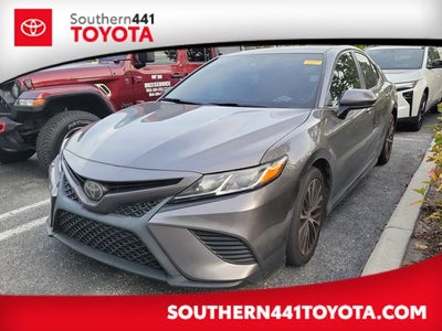 2020 Toyota Camry SE