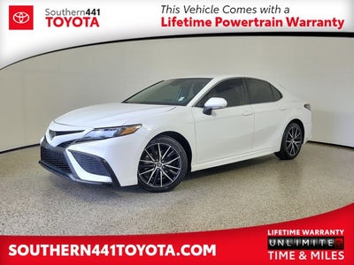 2023 Toyota Camry SE