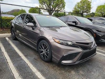 2024 Toyota Camry SE