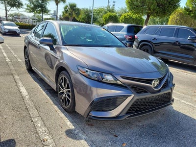 2024 Toyota Camry SE