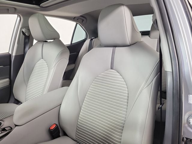 2023 Toyota Camry Hybrid SE