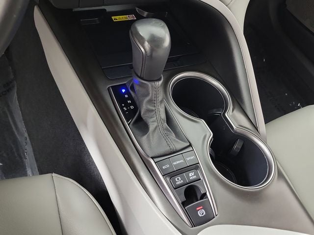 2023 Toyota Camry Hybrid SE