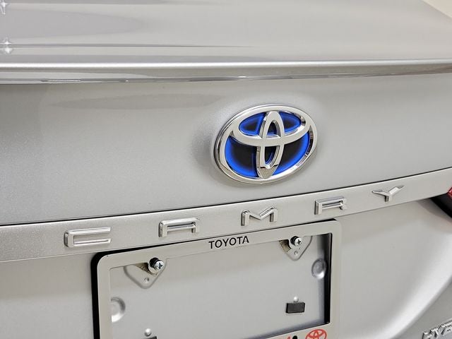 2023 Toyota Camry Hybrid SE