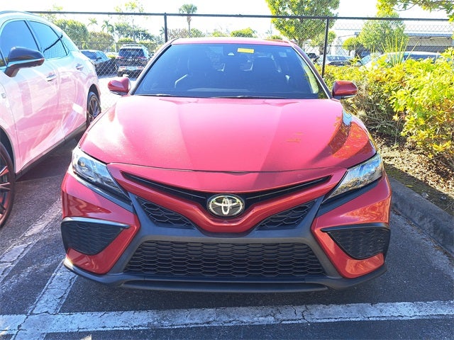 2022 Toyota Camry SE