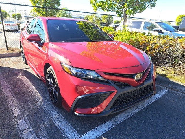 2022 Toyota Camry SE