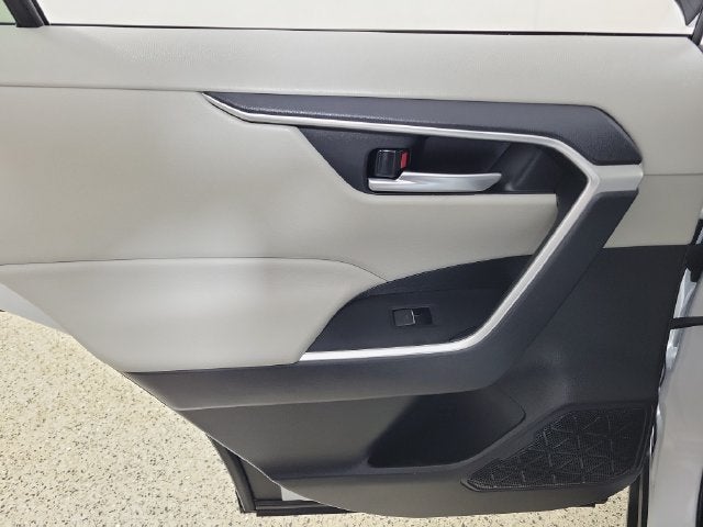2025 Toyota RAV4 Hybrid XLE Premium