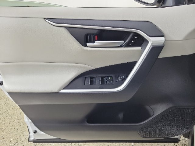 2025 Toyota RAV4 Hybrid XLE Premium