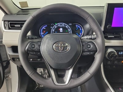 2025 Toyota RAV4 Hybrid XLE Premium