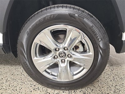 2022 Toyota RAV4 Hybrid LE