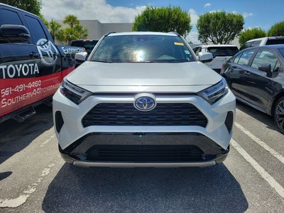 2024 Toyota RAV4 Hybrid SE