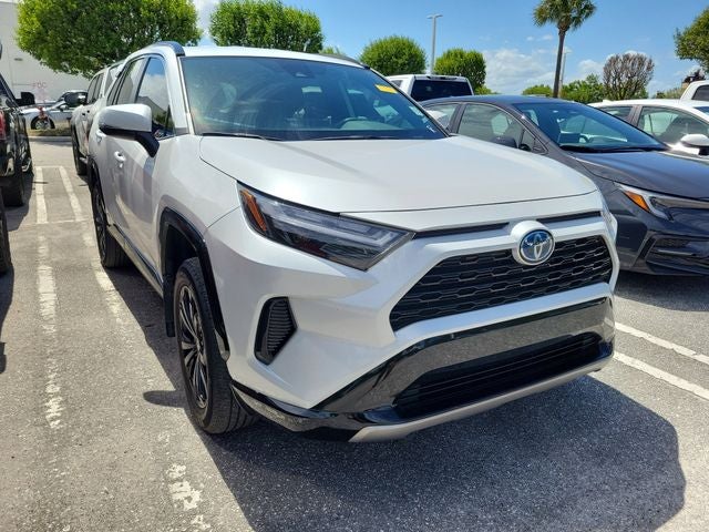 2024 Toyota RAV4 Hybrid SE
