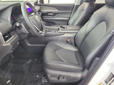 2026 Toyota Grand Highlander Hybrid XLE
