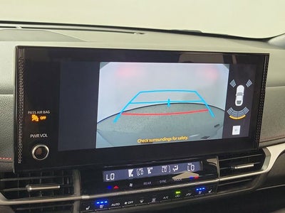 2025 Toyota Sienna XSE 7 Passenger