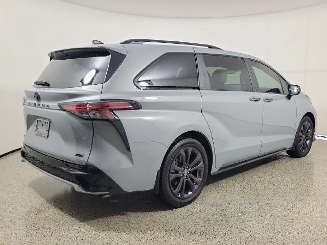 2025 Toyota Sienna XSE 7 Passenger