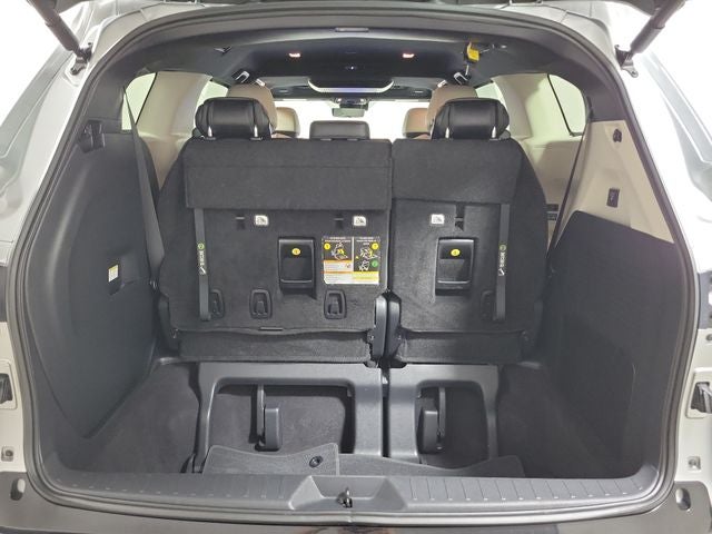 2025 Toyota Sienna Platinum 7 Passenger