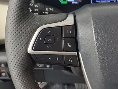 2025 Toyota Sienna Platinum 7 Passenger