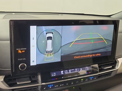 2025 Toyota Sienna Platinum 7 Passenger