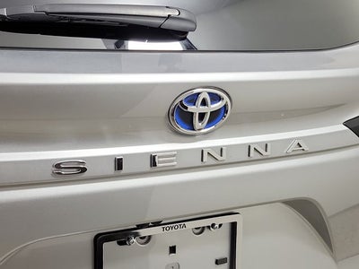 2025 Toyota Sienna Platinum 7 Passenger