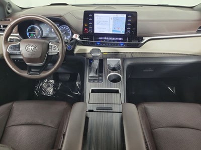 2024 Toyota Sienna Platinum 7 Passenger